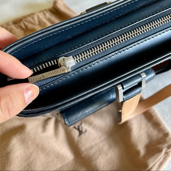 NWT✨ LV Cuir Mat Vernis Monogram - Picture 4 of 13